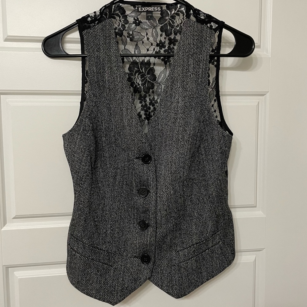 Express Black Lace Vest, Size 6